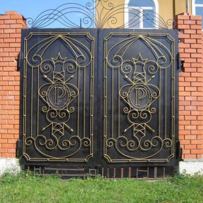 Кованые ворота с золотыми элементами №48 Кованые ворота с золотыми элементами №48